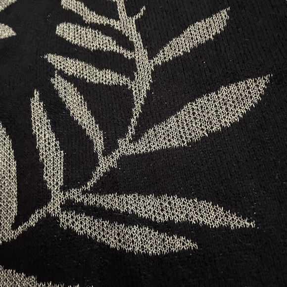 NWT Lucky Brand Sweater Large - Picture 3 of 5